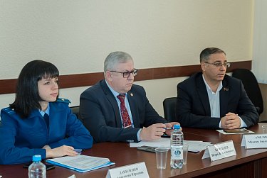 Стихийные свалки начнут убирать